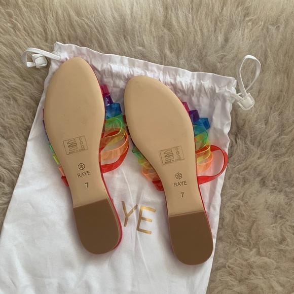 RAYE x Lovers & Friends Rainbow Sandals - Picture 4 of 4